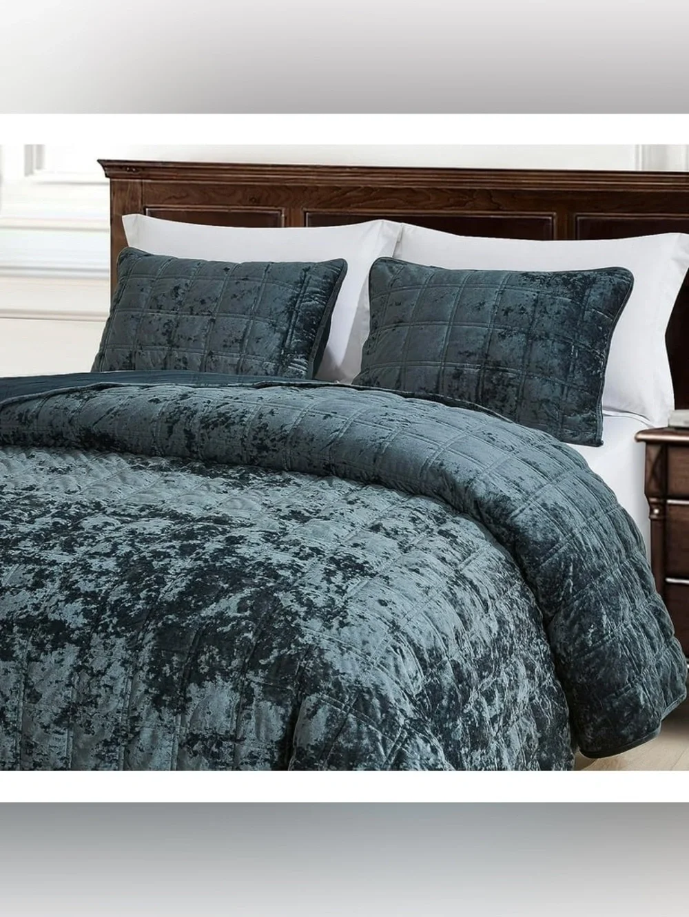 Plush Velvet king 3 piece Quilted Set